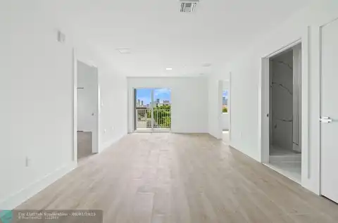 32 NW 14th Ave, Miami, FL 33135