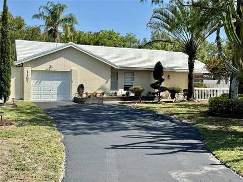 1167 NW 90th Ln, Coral Springs, FL 33071