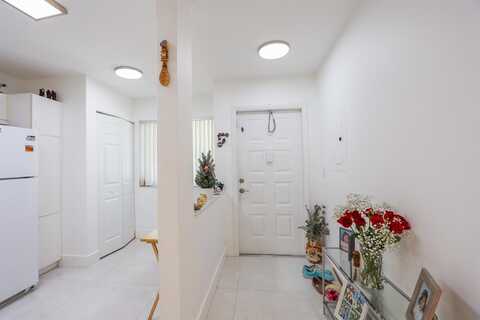 9560 Weldon Cir, Fort Lauderdale, FL 33321