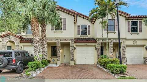 4014 Devenshire Ct, Coconut Creek, FL 33073