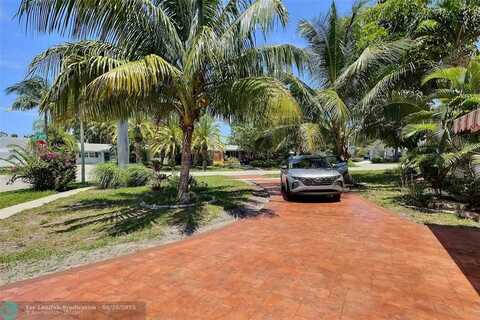 1110 SE 7th St, Deerfield Beach, FL 33441
