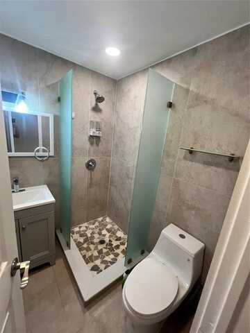 42 SW 11th St, Dania Beach, FL 33004