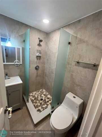 42 SW 11th St, Dania Beach, FL 33004