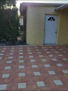 undefined, Hollywood, FL 33024
