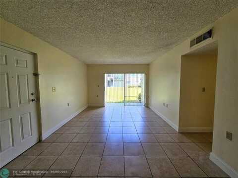 1215 N Benoist Farms Rd, West Palm Beach, FL 33411