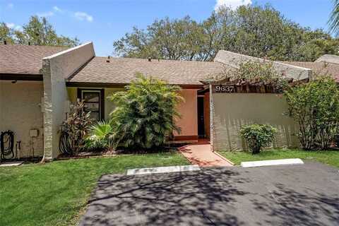 9637 NW 15th Ct, Pembroke Pines, FL 33024