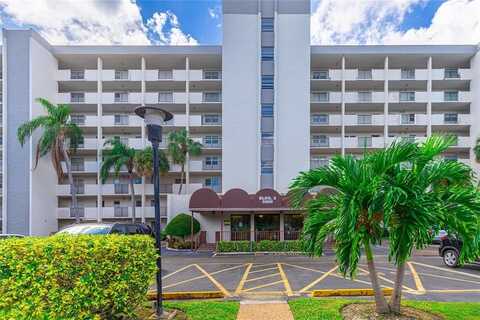 5900 NW 44th St, Lauderhill, FL 33319