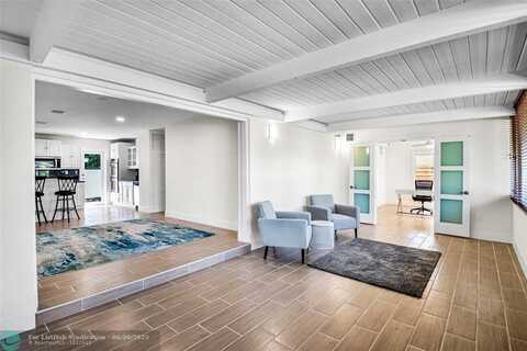 1270 NE 26th Ter, Pompano Beach, FL 33062