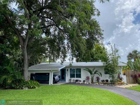1751 SW 32nd Ct, Fort Lauderdale, FL 33315