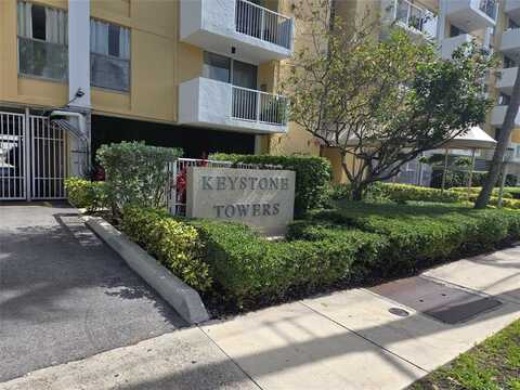 2000 NE 135th St, North Miami, FL 33181