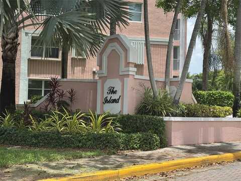 2551 NW 103rd Ave, Sunrise, FL 33322