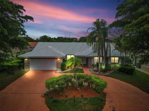 4664 NW 58th Ter, Coral Springs, FL 33067