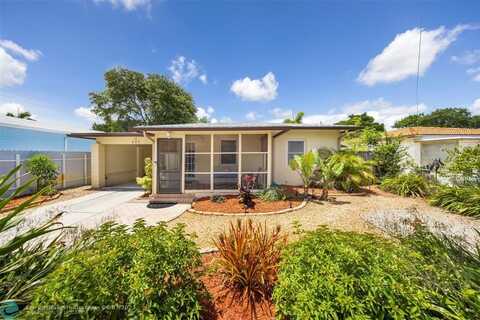 237 SW 20th St, Fort Lauderdale, FL 33315