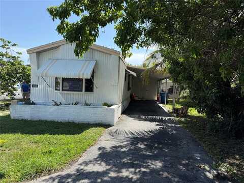 3161 SW 53 Avenue, Davie, FL 33314
