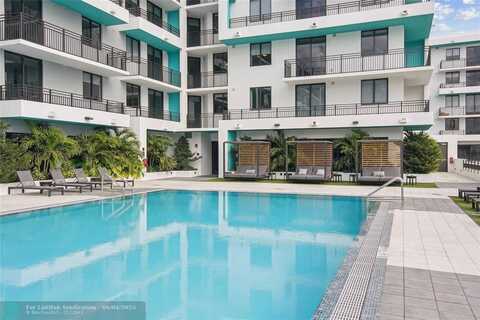 2001 Hollywood Blvd, Hollywood, FL 33020