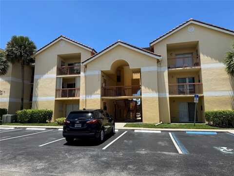 7680 Westwood Dr, Tamarac, FL 33321