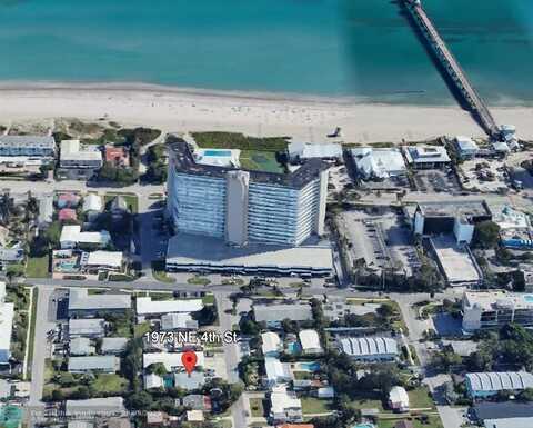 1973 NE 4th St, Deerfield Beach, FL 33441