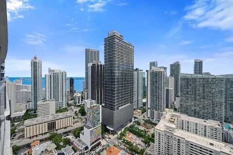 55 SW 9th St, Miami, FL 33130