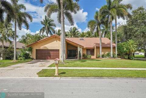 1581 NW 100th Way, Plantation, FL 33322