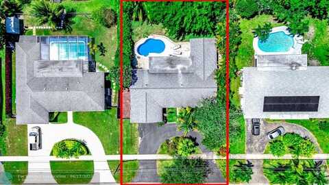 7491 NW 11th Pl, Plantation, FL 33313
