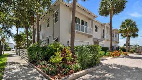 2105 SE 5th St, Pompano Beach, FL 33062