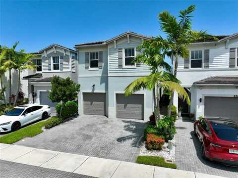 4812 NW 48th Terrace, Tamarac, FL 33319