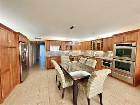 1011 Swansea A, Deerfield Beach, FL 33442