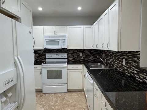5700 NE 22nd Way, Fort Lauderdale, FL 33308