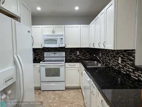 5700 NE 22nd Way, Fort Lauderdale, FL 33308