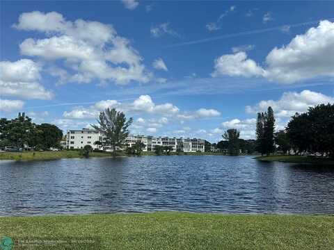 2116 Cambridge E, Deerfield Beach, FL 33442