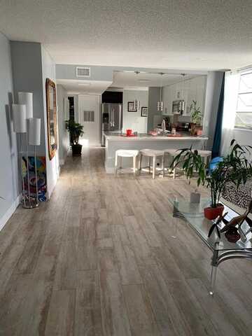 undefined, Lauderhill, FL 33313