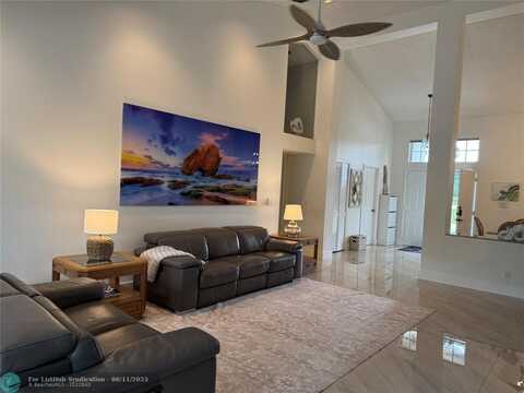 6313 Shinnecock Ln, Lake Worth, FL 33463