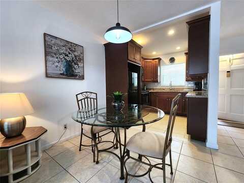 664 SE 20th Ave, Deerfield Beach, FL 33441