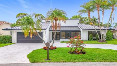 5100 Pineview Cir, Delray Beach, FL 33445
