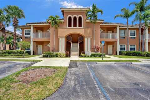 8248 Mulligan Cir, Port Saint Lucie, FL 34986