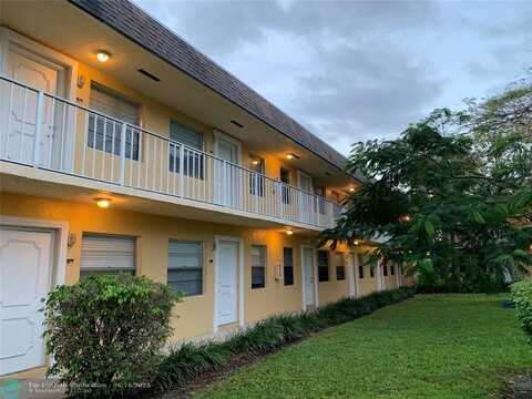 5168 NE 6th Ave, Fort Lauderdale, FL 33334
