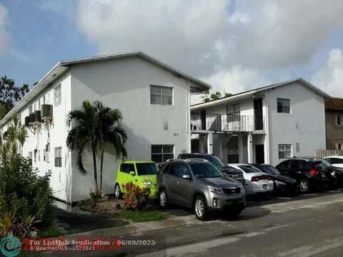 2830 Fillmore St, Hollywood, FL 33020