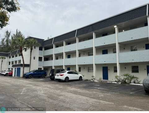 5080 SW 64th Ave, Davie, FL 33314