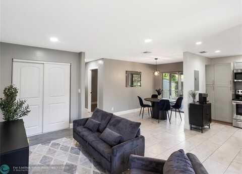 3200 NW 5th Ter, Pompano Beach, FL 33064