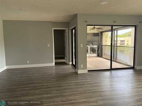 3254 NW 47th Ave, Pompano Beach, FL 33063