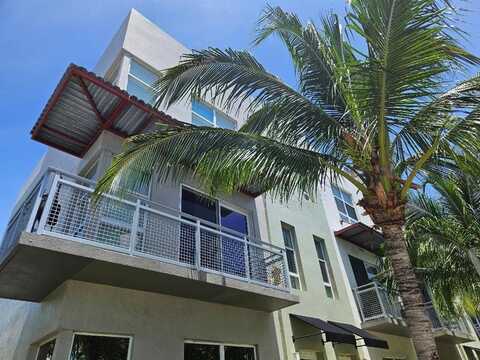 4331 NE 1st Ter, Oakland Park, FL 33334