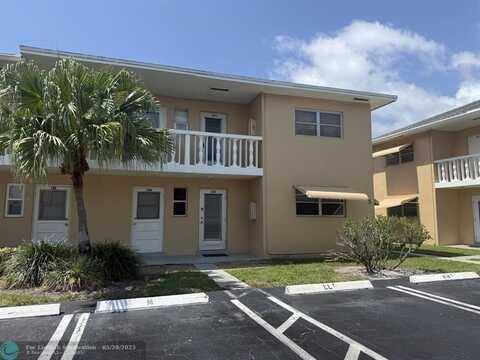 2101 NE 1st Ct, Boynton Beach, FL 33435