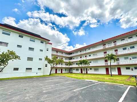 4140 NW 44th Ave, Lauderdale Lakes, FL 33319