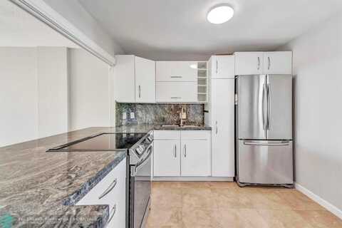 3199 S Ocean Dr, Hallandale Beach, FL 33009