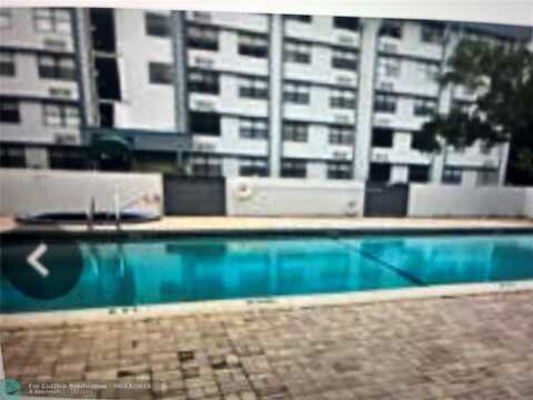 2701 Riverside Dr, Coral Springs, FL 33065