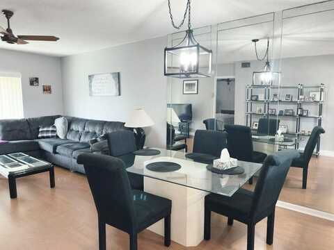 7505 NW 5th Pl, Margate, FL 33063