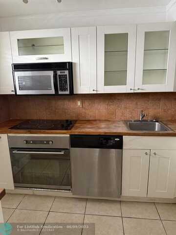 4255 N University Dr, Sunrise, FL 33351