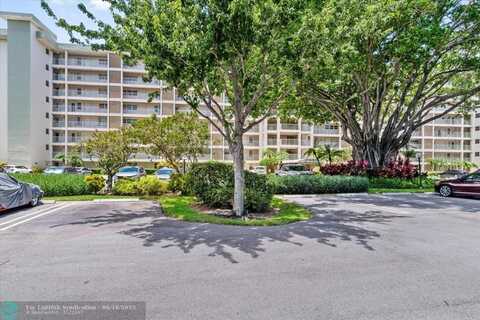 3080 N Course Dr, Pompano Beach, FL 33069