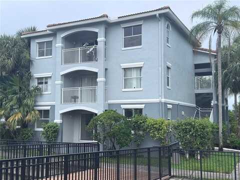 9640 NW 2ND ST, Pembroke Pines, FL 33024