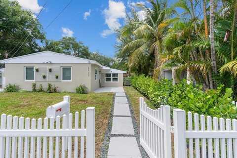 2737 Harding St, Hollywood, FL 33020